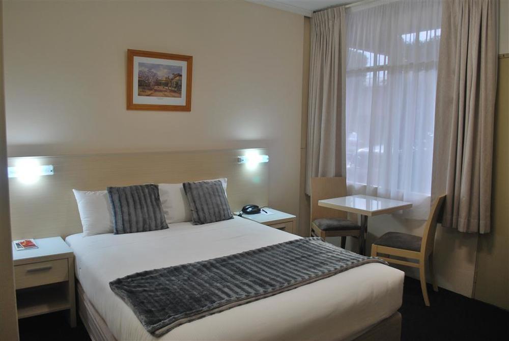 Ashfield Philip Lodge Motel Сидней Номер фото