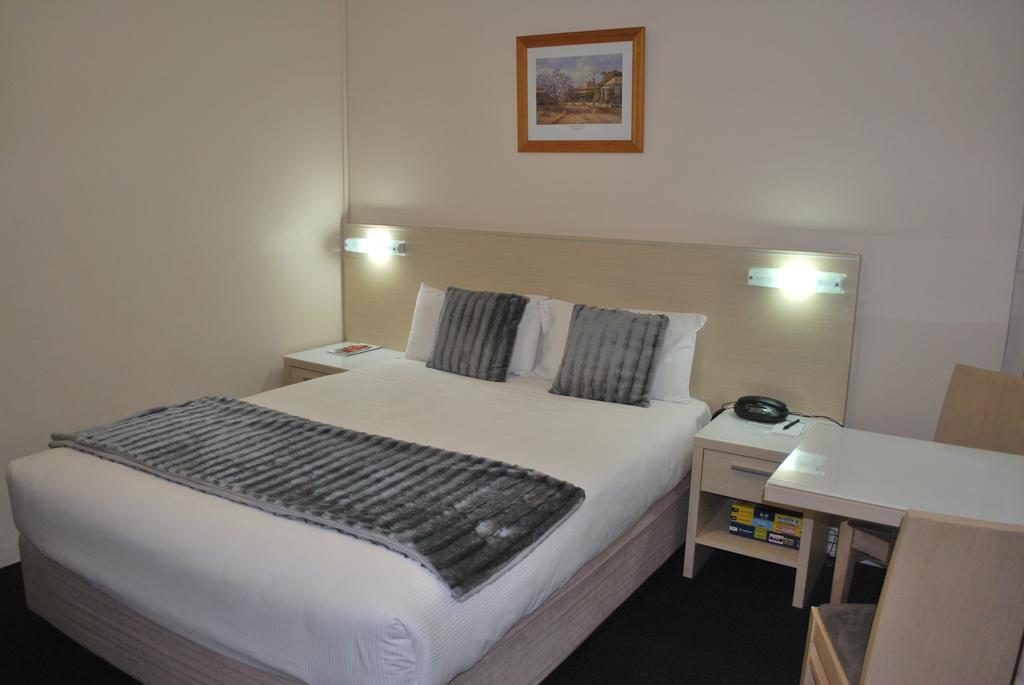 Ashfield Philip Lodge Motel Сидней Номер фото