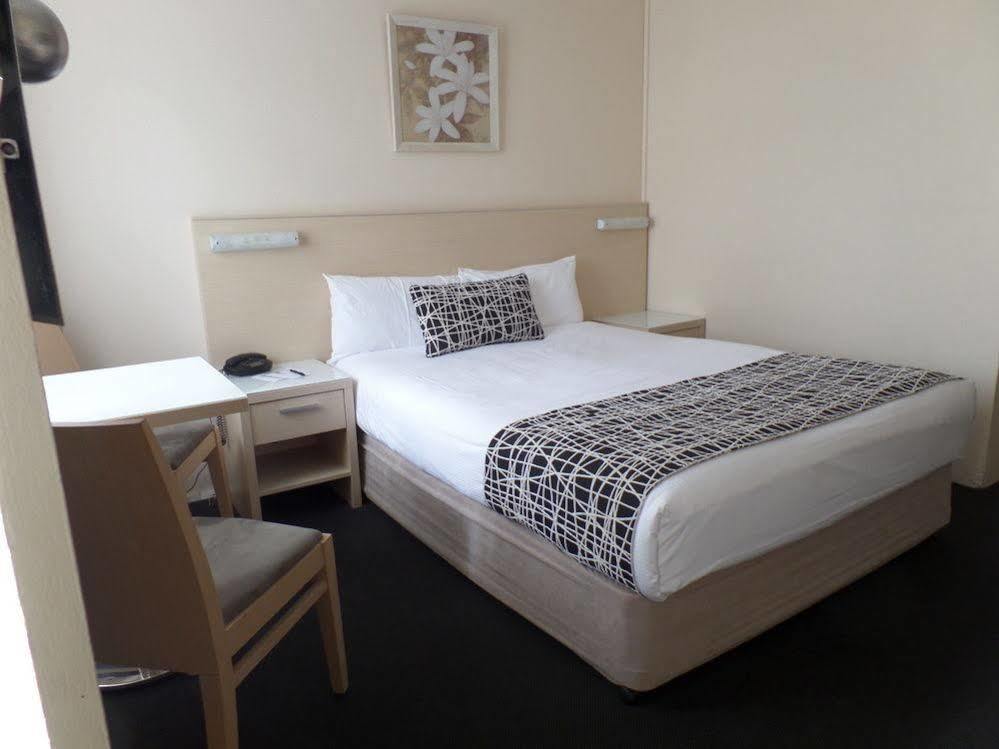 Ashfield Philip Lodge Motel Сидней Экстерьер фото